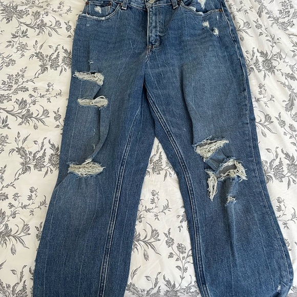 Abercombie & fitch curve love high rise moms jeans - Picture 3 of 4